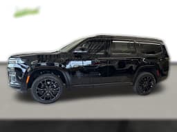 Jeep Grand Wagoneer Summit Obsidian 4x4 2026 — side view