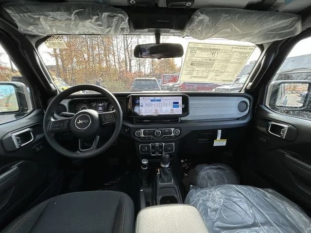 Jeep Gladiator Sport 4x4 2026 — side view