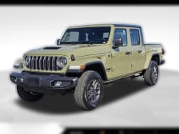 Jeep Gladiator Sport S 4x4 2026 — side view
