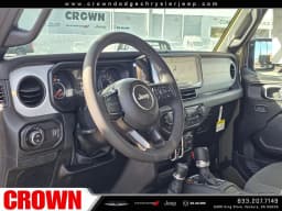 Jeep Gladiator Sport S 4x4 2026 — side view