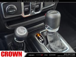 Jeep Gladiator Sport S 4x4 2026 — side view