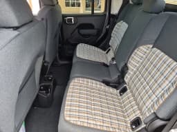 Jeep Gladiator 85th Anniversary Edition 4x4 2026 — side view