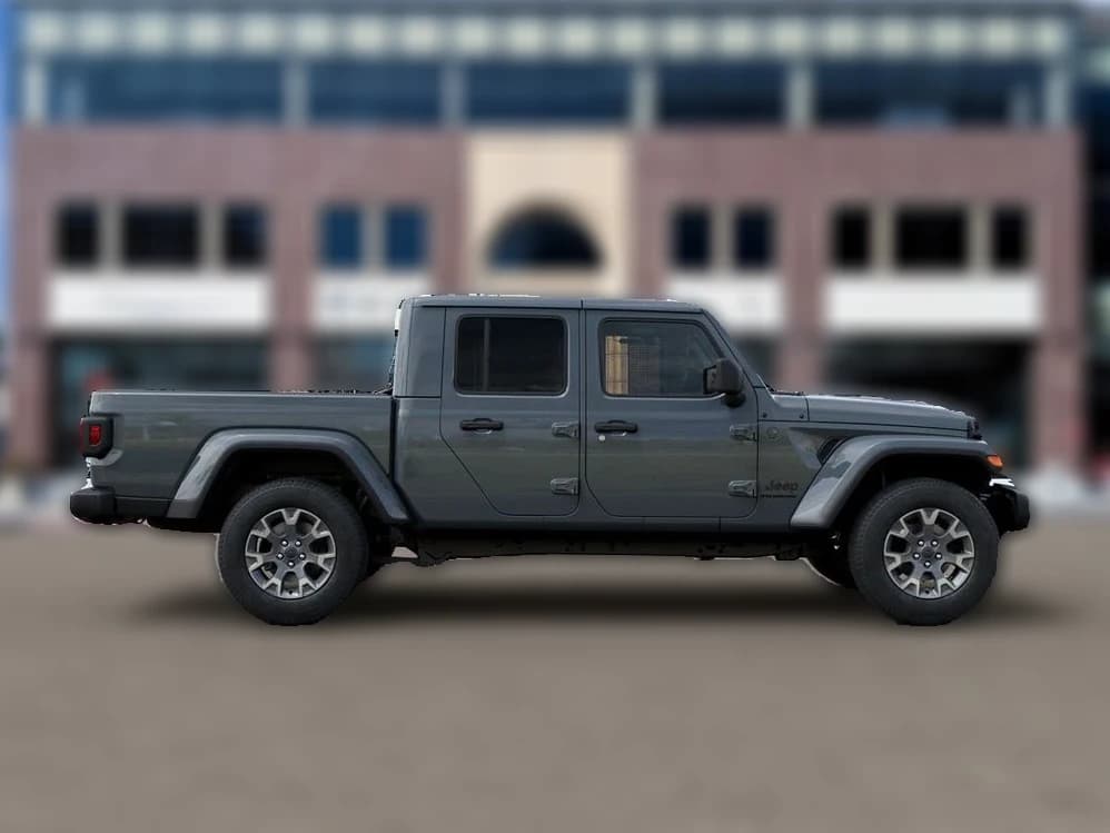 Jeep Gladiator Sahara 4x4 2026 — side view