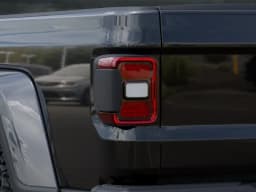 Jeep Gladiator Willys 4x4 2025 — side view
