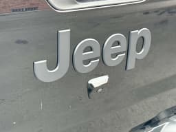 Jeep Gladiator Sport S 4x4 2026 — side view