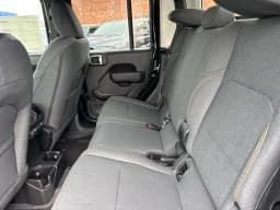 Jeep Gladiator Sport S 4x4 2026 — side view
