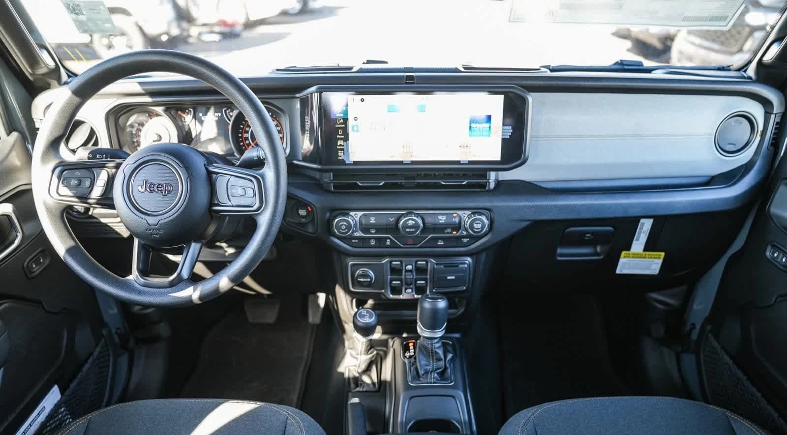 Jeep Gladiator Sport 4x4 2026 — side view