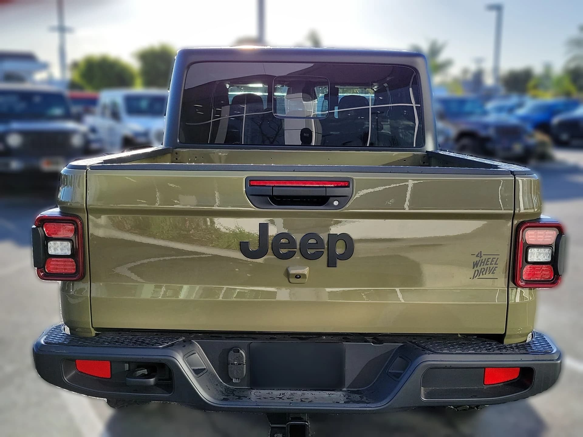 Jeep Gladiator Willys 4x4 2026 — side view