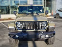 Jeep Gladiator Willys 4x4 2026 — side view