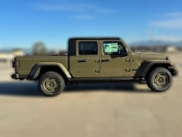 Jeep Gladiator Willys 41 4x4 2026 — side view