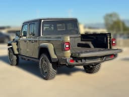Jeep Gladiator Willys 41 4x4 2026 — side view