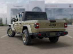 Jeep Gladiator Willys 41 4x4 2026 — side view