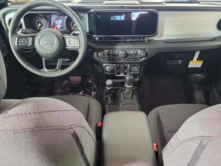 Jeep Gladiator Sport S 4x4 2026 — side view