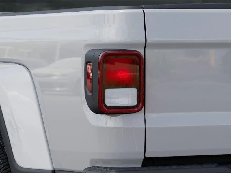 Jeep Gladiator Sport S 4x4 2026 — side view