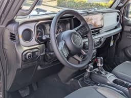 Jeep Gladiator Sport S 4x4 2026 — side view