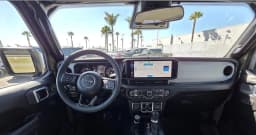 Jeep Gladiator Sport S 4x4 2026 — side view