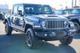 Jeep Gladiator Sport S 4x4 2026 — side view