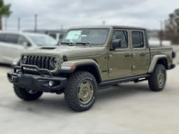 Jeep Gladiator Willys 41 4x4 2026 — side view