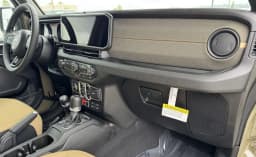 Jeep Gladiator Willys 41 4x4 2026 — side view
