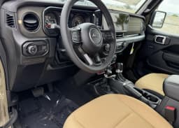 Jeep Gladiator Willys 41 4x4 2026 — side view