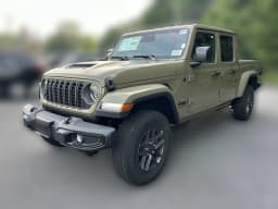 Jeep Gladiator Sport S 4x4 2026 — side view