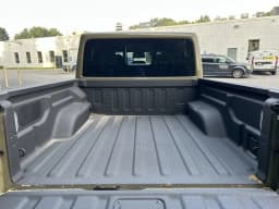 Jeep Gladiator Sport S 4x4 2026 — side view