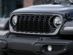Jeep Gladiator Willys 4x4 2026 — side view