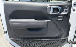 Jeep Gladiator 85th Anniversary Edition 4x4 2026 — side view