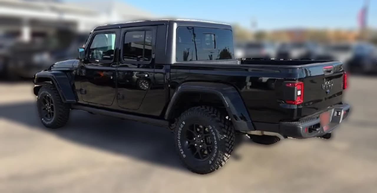 Jeep Gladiator Willys 4x4 2026 — side view