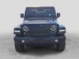 Jeep Gladiator Willys 4x4 2026 — side view