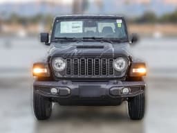 Jeep Gladiator Sport S 4x4 2026 — side view