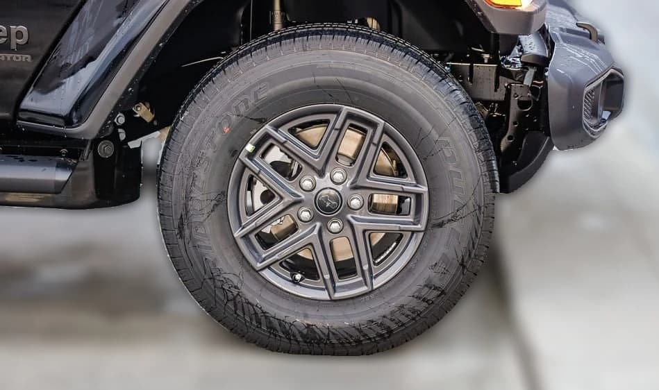 Jeep Gladiator Sport S 4x4 2026 — side view