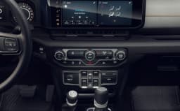 Jeep Gladiator Sport 4x4 2026 — side view