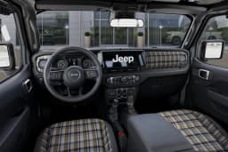 Jeep Gladiator 85th Anniversary Edition 4x4 2026 — side view