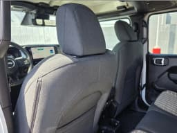 Jeep Gladiator 85th Anniversary Edition 4x4 2026 — side view