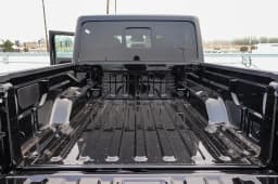 Jeep Gladiator Willys 4x4 2026 — side view