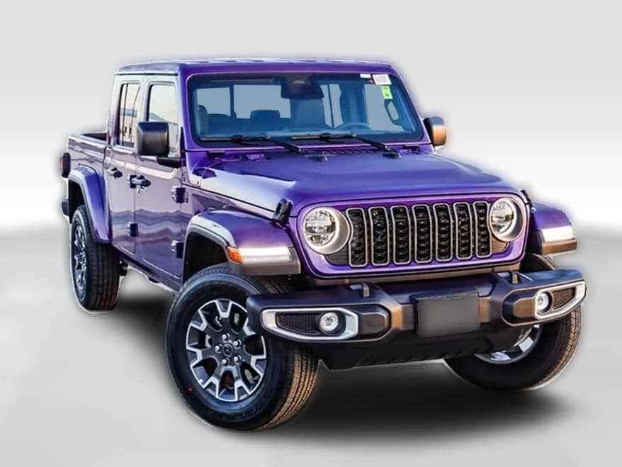 Jeep Gladiator Sahara 4x4 2026 — side view