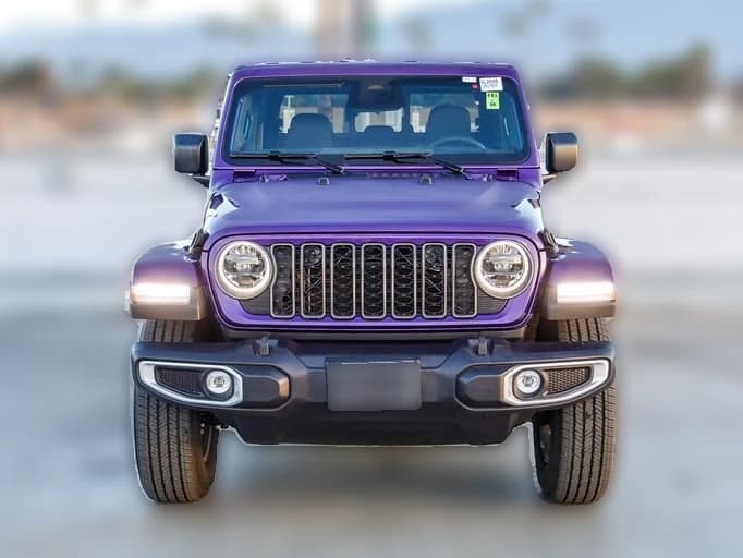 Jeep Gladiator Sahara 4x4 2026 — side view