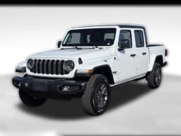 Jeep Gladiator Sport S 4x4 2026 — side view