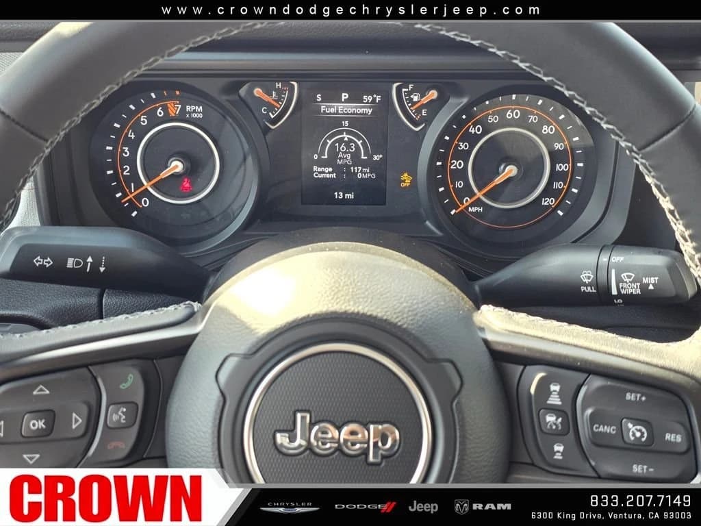 Jeep Gladiator Sport S 4x4 2026 — side view