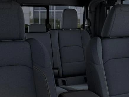 Jeep Gladiator Sport S 4x4 2026 — side view