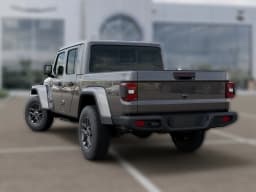 Jeep Gladiator Sport S 4x4 2026 — side view