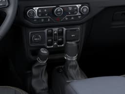 Jeep Gladiator Sport S 4x4 2026 — side view