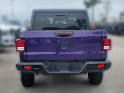 Jeep Gladiator Sport S 4x4 2026 — side view