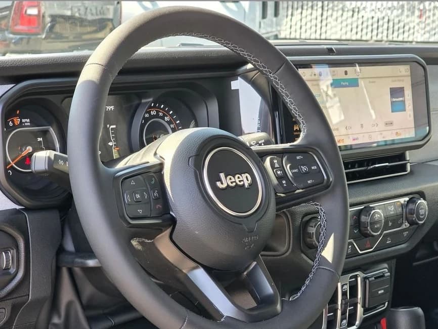 Jeep Gladiator Sport S 4x4 2026 — side view
