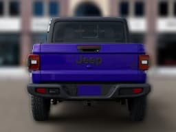 Jeep Gladiator Willys 4x4 2026 — side view