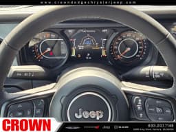 Jeep Gladiator Willys 4x4 2026 — side view