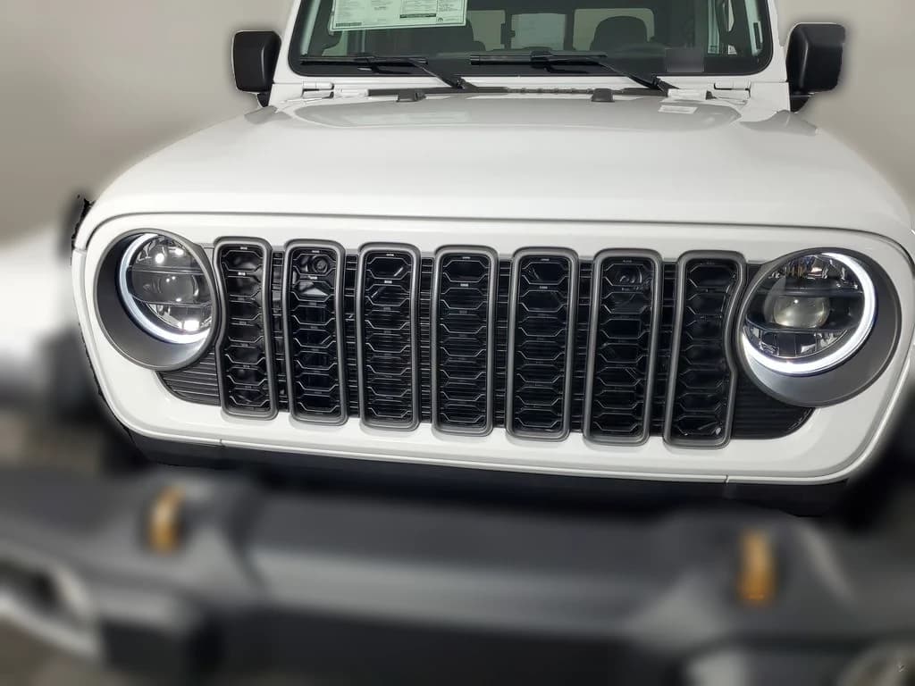 Jeep Gladiator 85th Anniversary Edition 4x4 2026 — side view