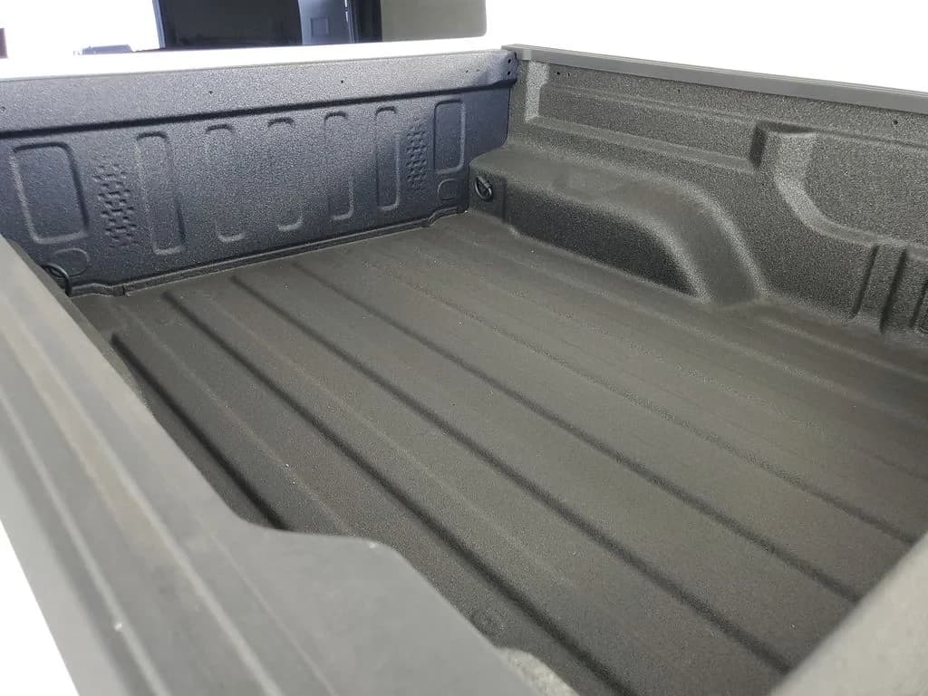 Jeep Gladiator 85th Anniversary Edition 4x4 2026 — side view