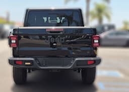 Jeep Gladiator 85th Anniversary Edition 4x4 2026 — side view